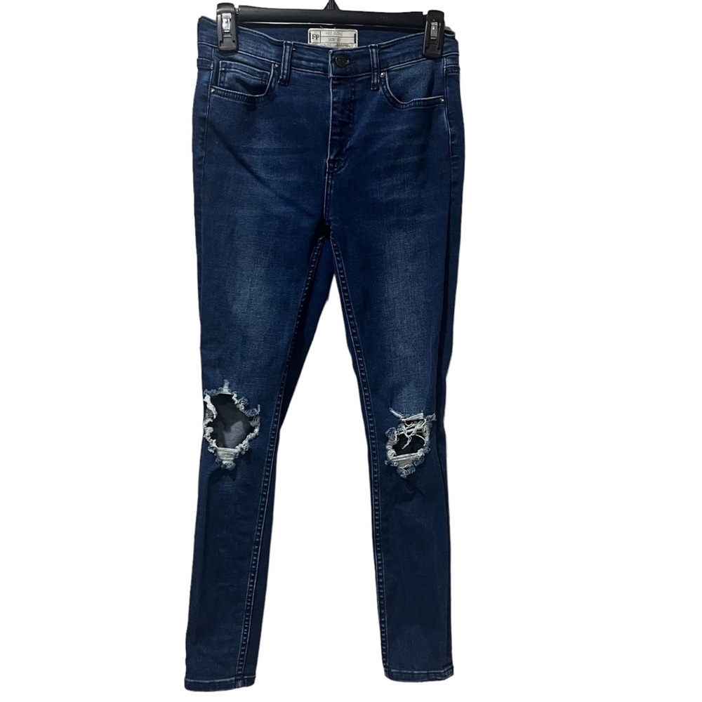 FREE PEOPLE Women's Skinny Jeans 61855-16515125 SIZE 27 Dark‎ Blue Distressed
